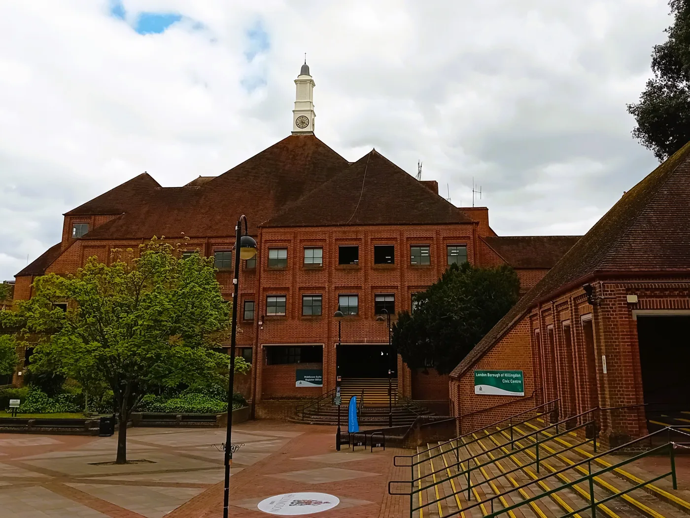 Hillingdon Civic Centre in Uxbridge, April 2024. The museum sits on this site, in the Middlesex Suite building next to Uxbridge Library.